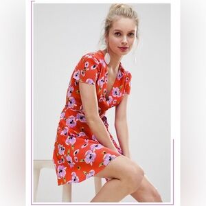 Glamorous V Neck Floral Dress